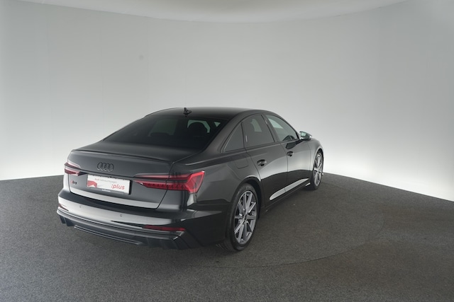 Audi S6 Quattro Sedan