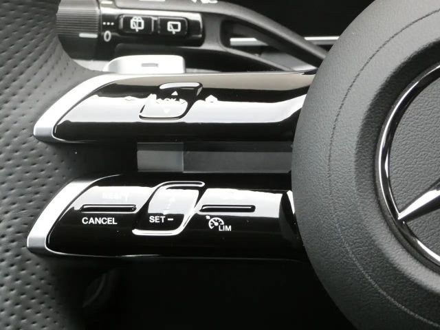 Mercedes-Benz C 220 4MATIC AMG Line C 220 d