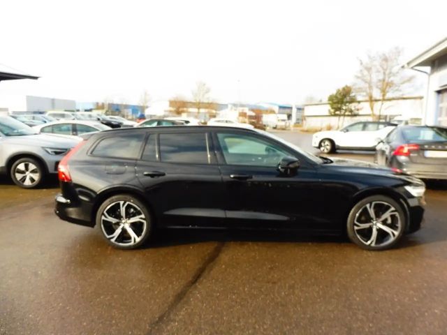 Volvo V60 Dark Plus