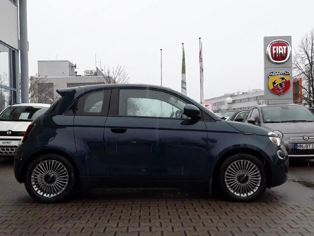 Fiat 500e 42 kWh Icon