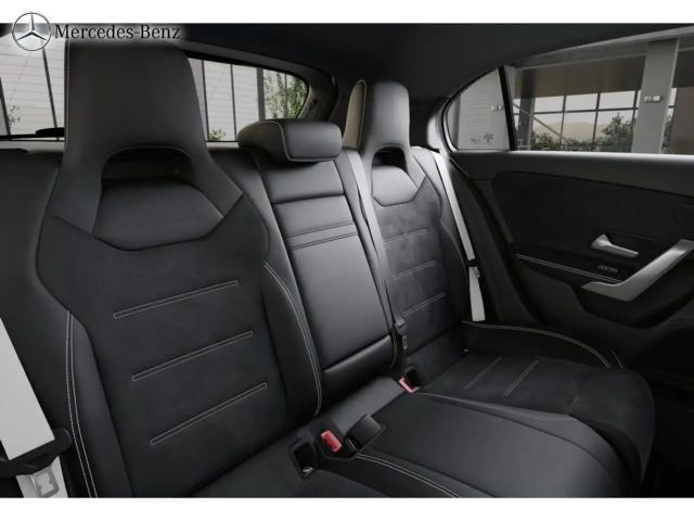 Mercedes-Benz A 200 AMG Line