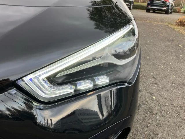 Mercedes-Benz CLA 200 AMG Line Coupé