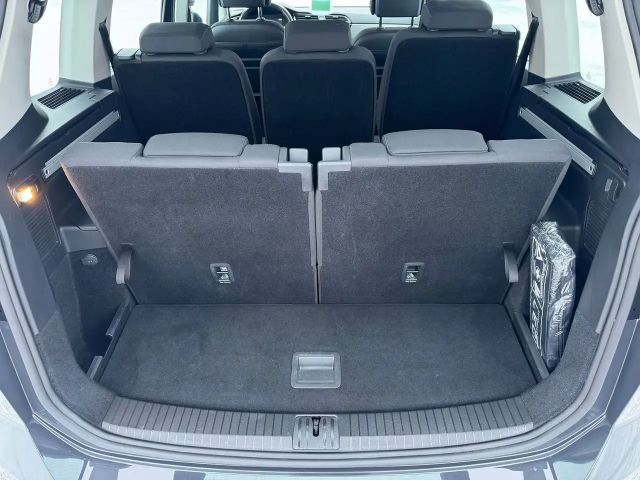 Volkswagen Touran 1.5 TSI Comfortline DSG