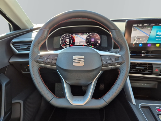Seat Leon 1.5 eTSI FR-lijn Sportstourer