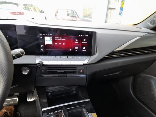 Opel Astra GS-Line Grand Sport