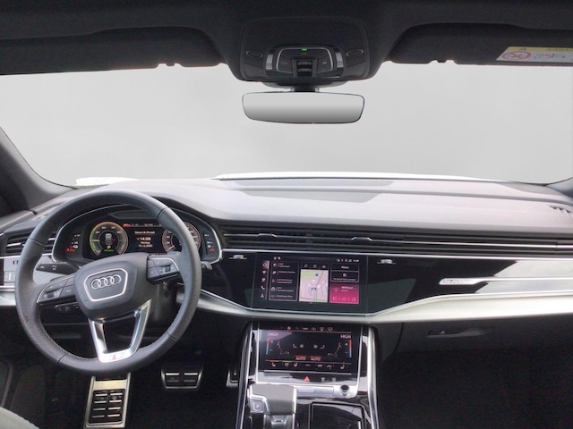 Audi Q8 55 TFSI Hybride Quattro