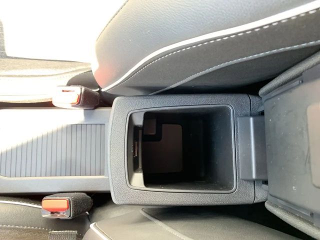 Renault Clio E-Tech Intens