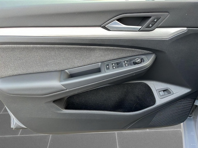 Volkswagen Golf 1.5 TSI Variant