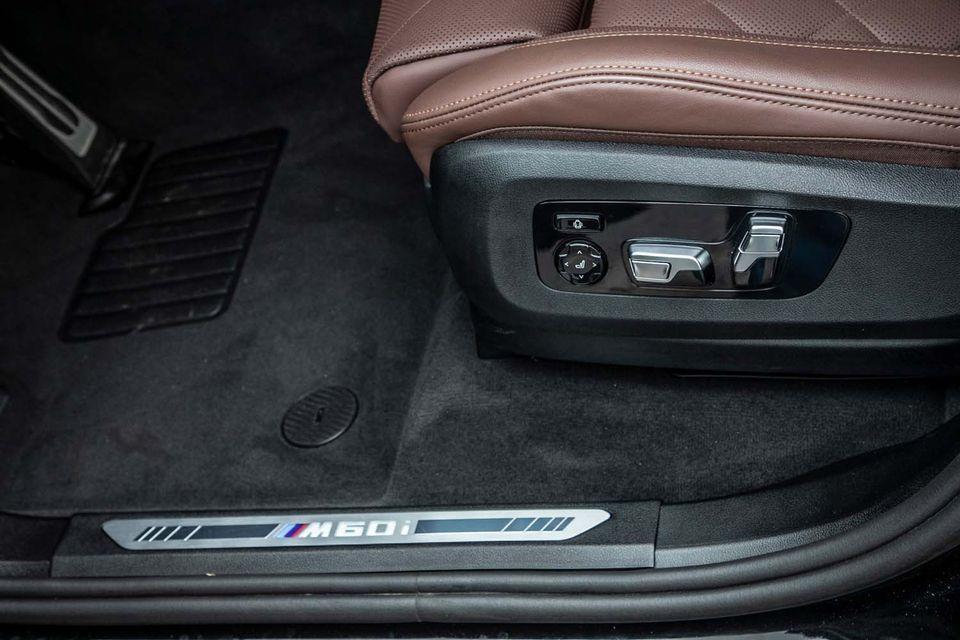BMW X5 M60i xDrive