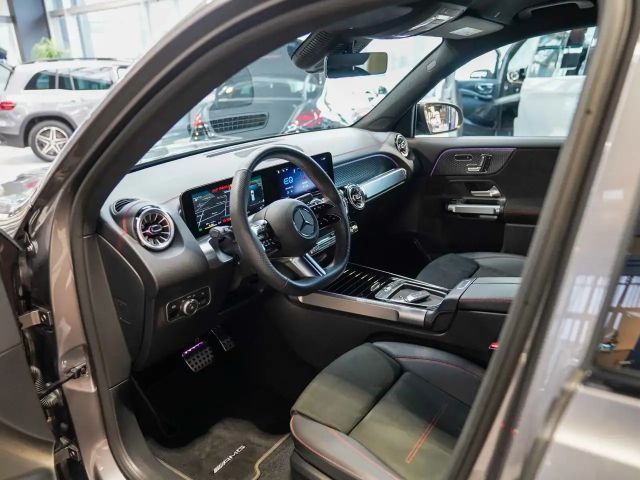 Mercedes-Benz EQB 300 4MATIC AMG Line