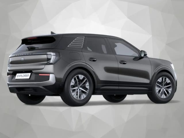 Ford Explorer Extended range