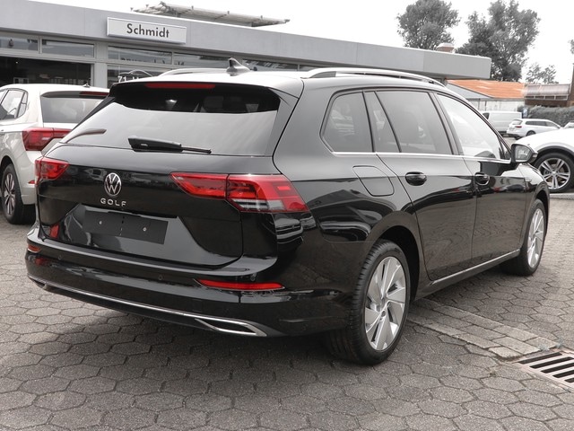 Volkswagen Golf DSG Golf VIII Style Variant