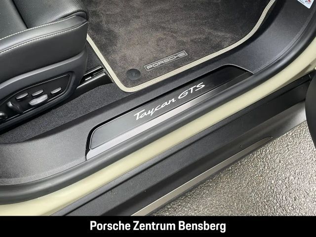 Porsche Taycan GTS