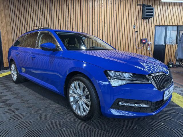 Skoda Superb Combi