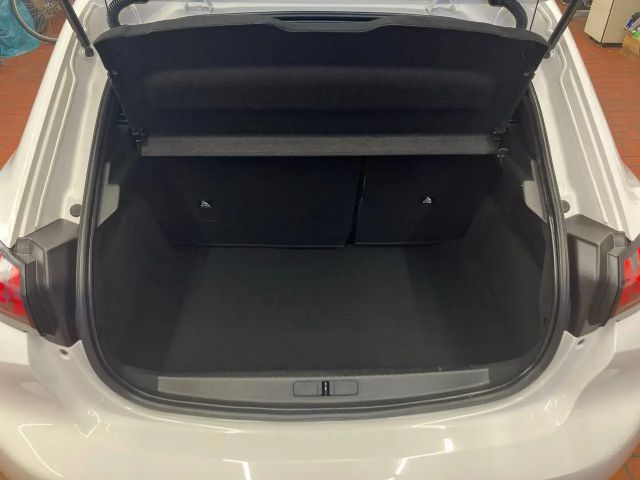 Peugeot E-208 Active Pack