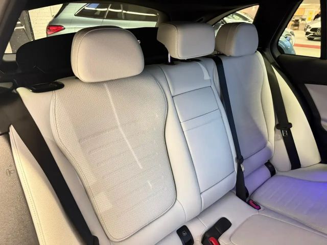 Mercedes-Benz C 200 AMG Line C 200 d Estate