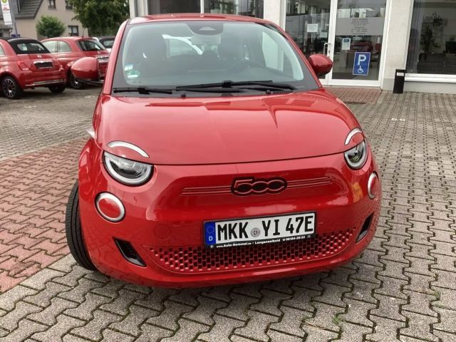 Fiat 500e RED