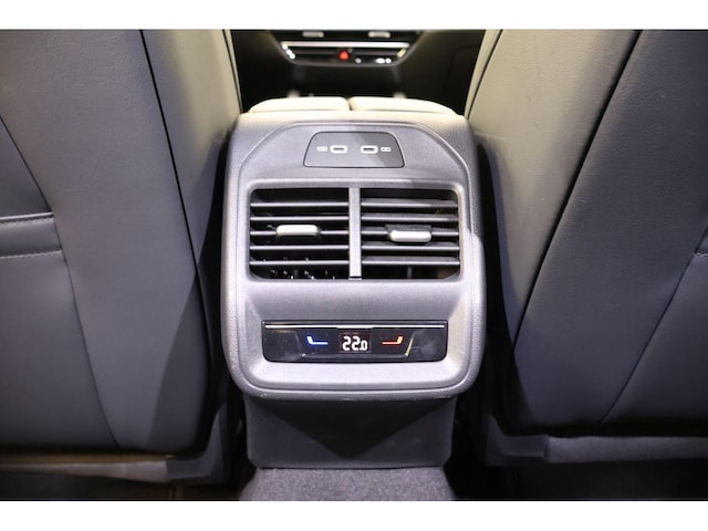 Volkswagen Passat 2.0 TDI R-Line Variant