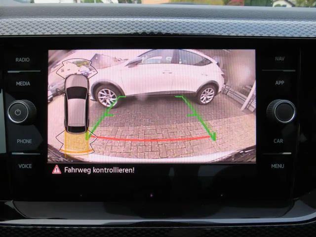 Volkswagen Taigo 1.0 TSI DSG Life