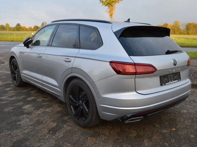 Volkswagen Touareg 4Motion R-Line
