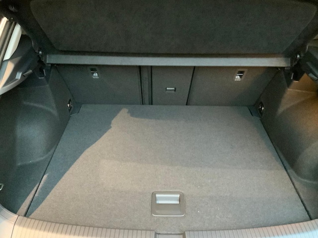 Volkswagen T-Roc 1.0 TSI Plus