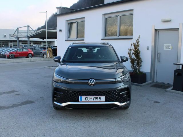 Volkswagen Tiguan 4Motion DSG R-Line