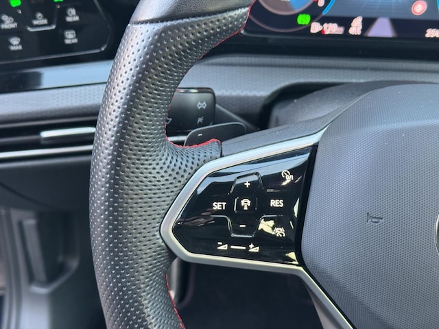 Volkswagen Golf 2.0 TSI DSG GTI