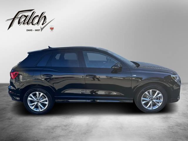 Audi Q3 40 TDI Quattro S-Line