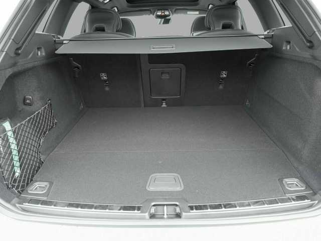 Volvo XC60 Business Dark Plus T6