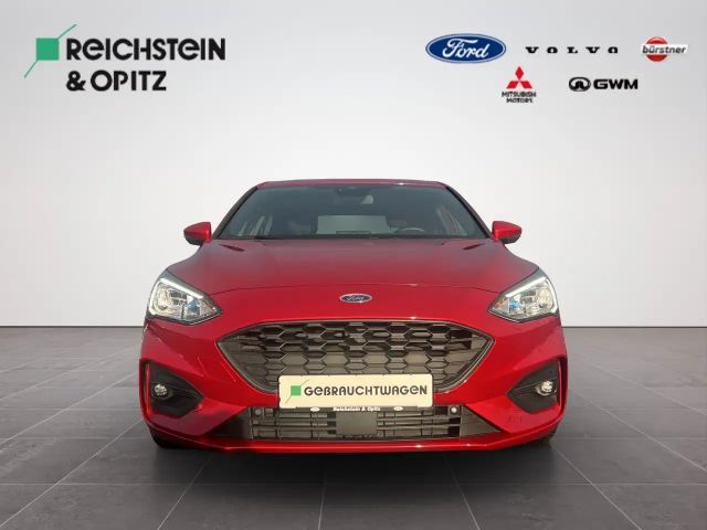 Ford Focus EcoBoost ST Line