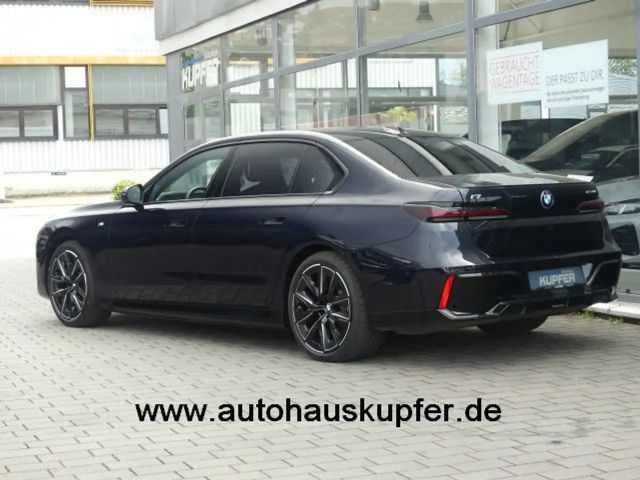 BMW i7 M-Sport Sedan