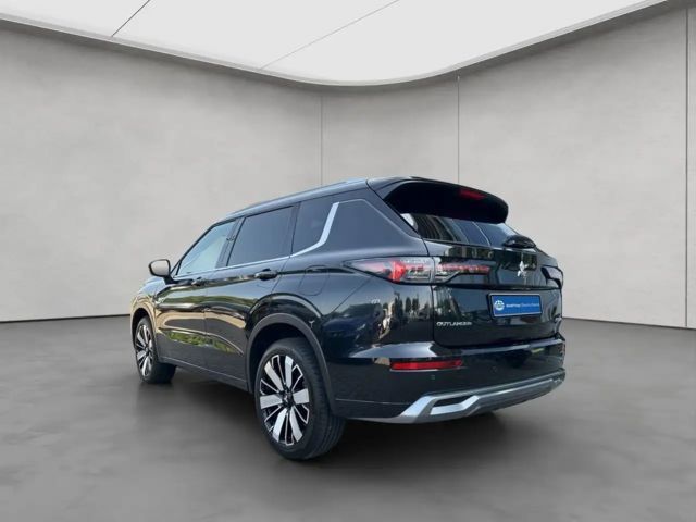 Mitsubishi Outlander 4WD PHEV