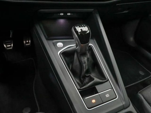 Volkswagen Golf 1.5 TSI Variant