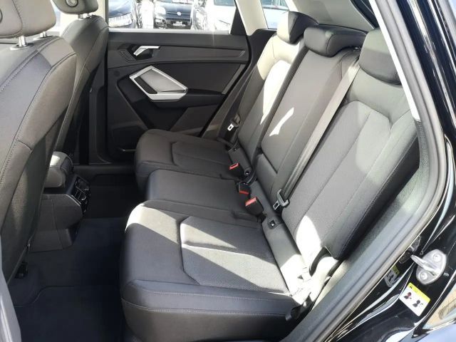 Audi Q3 1.5 TFSI S-Line