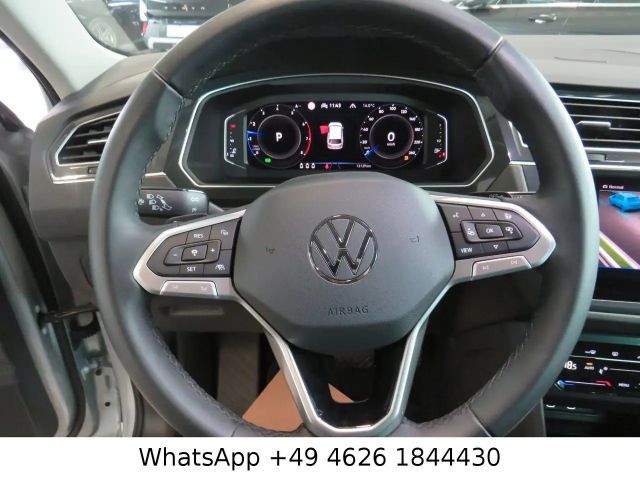 Volkswagen Tiguan IQ.Drive Life Sport