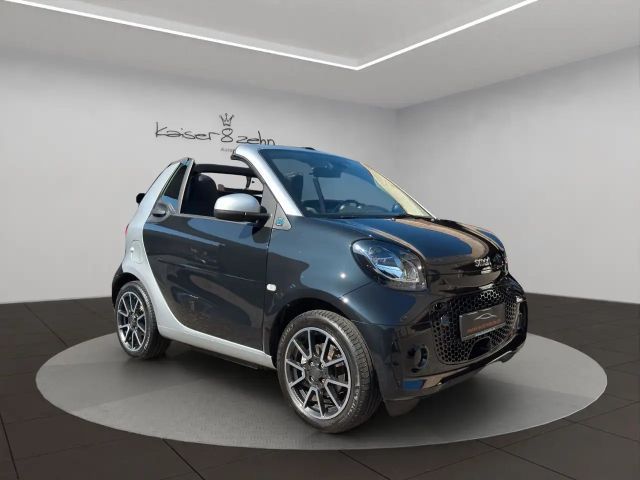 Smart EQ fortwo Brabus Cabrio Prime