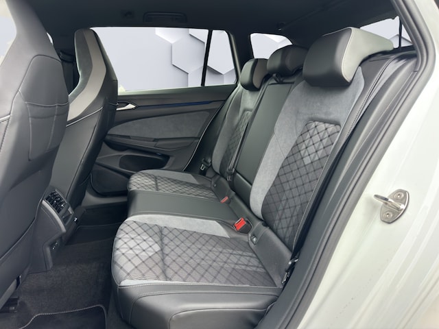 Volkswagen Golf DSG R-Line Variant