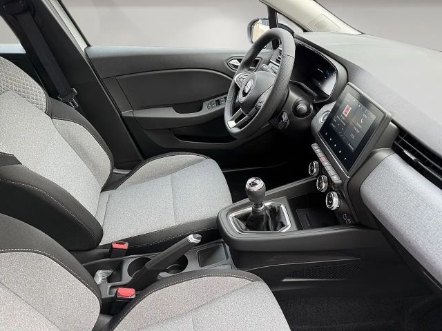 Mitsubishi Colt 67PS Benzin / Schaltgetriebe 1,0 MPI Invite (Ak...