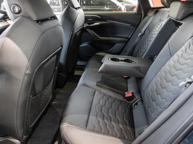 Audi A6 e-tron Avant Quattro