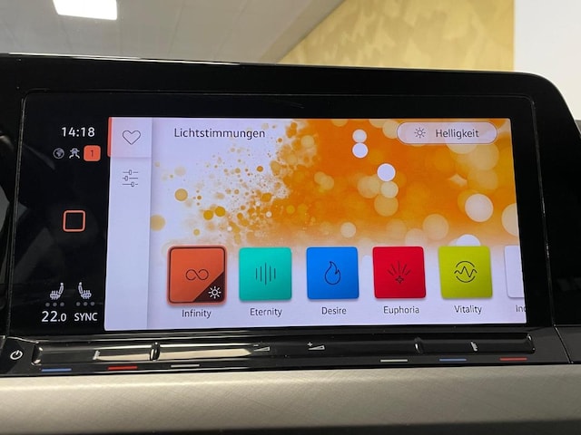 Volkswagen Golf 1.5 TSI Variant