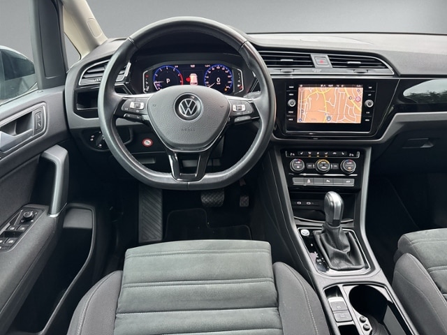 Volkswagen Touran 1.5 TSI DSG