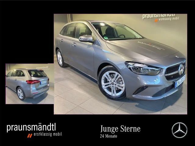 Mercedes-Benz B 200 Progressive Sedan