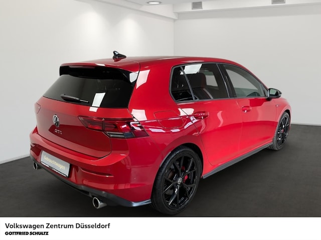Volkswagen Golf 2.0 TSI DSG Style