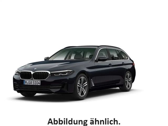 BMW 530 530i M-Sport Touring xDrive