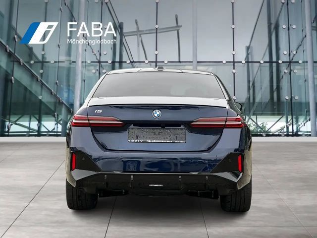 BMW i5 M-Sport M60 Sedan xDrive