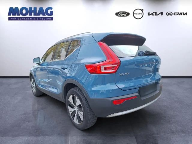 Volvo XC40 Core Recharge