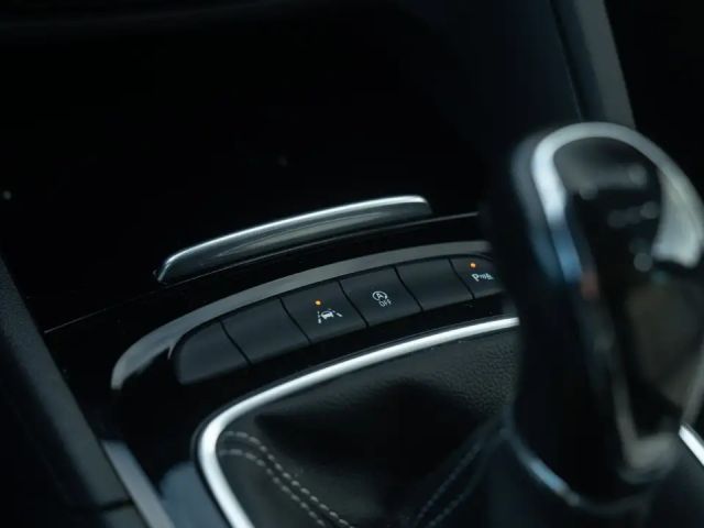 Opel Insignia Sports Tourer Ultimate