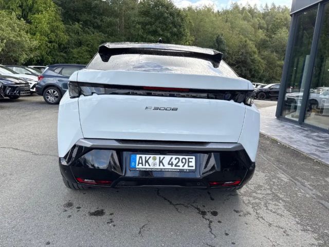 Peugeot E-3008 GT-Line