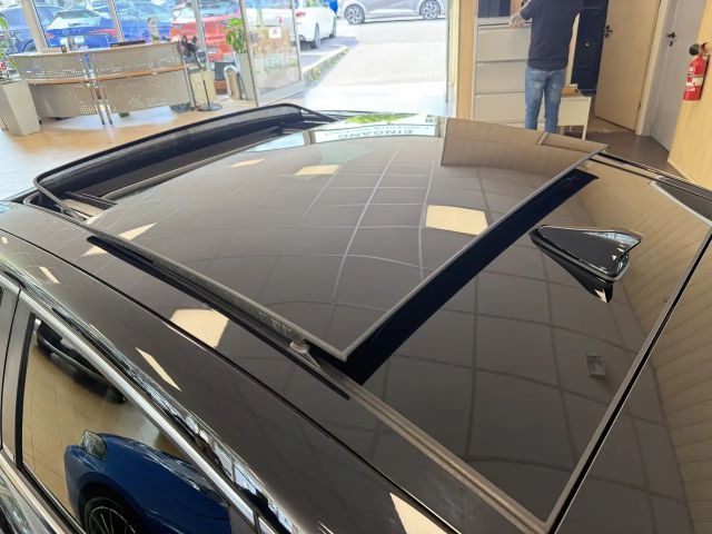 Hyundai i30 Hybrid Prime