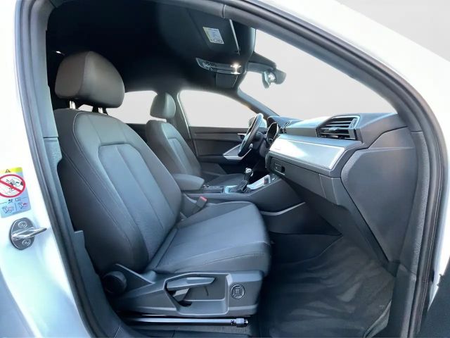 Audi Q3 35 TFSI S-Line